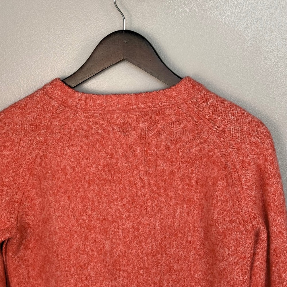 J.Crew Textured Lambswool Crew Neck Sweater Women's M Coral - Picture 7 of 9
